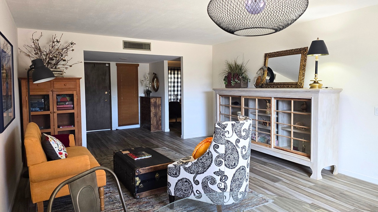 Photo of Livingroom in Sun City