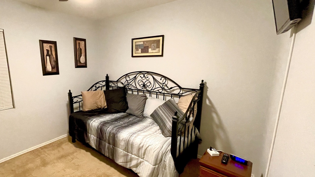 Photo of Bedroom in Canyon Ridge West
