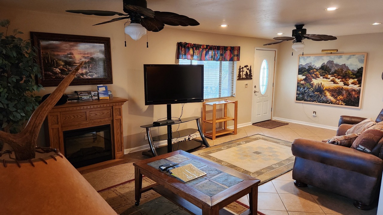 Photo of Livingroom in Apache Junction