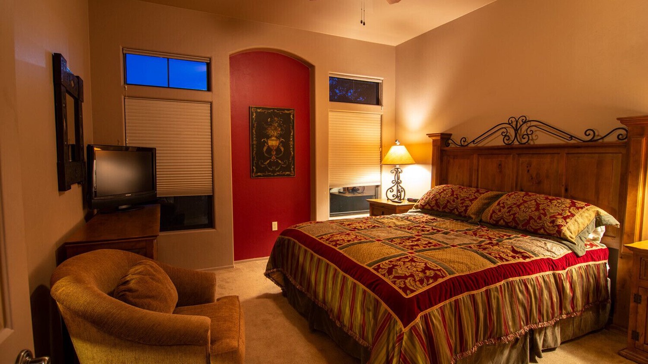 Photo of Bedroom in Tumacacori