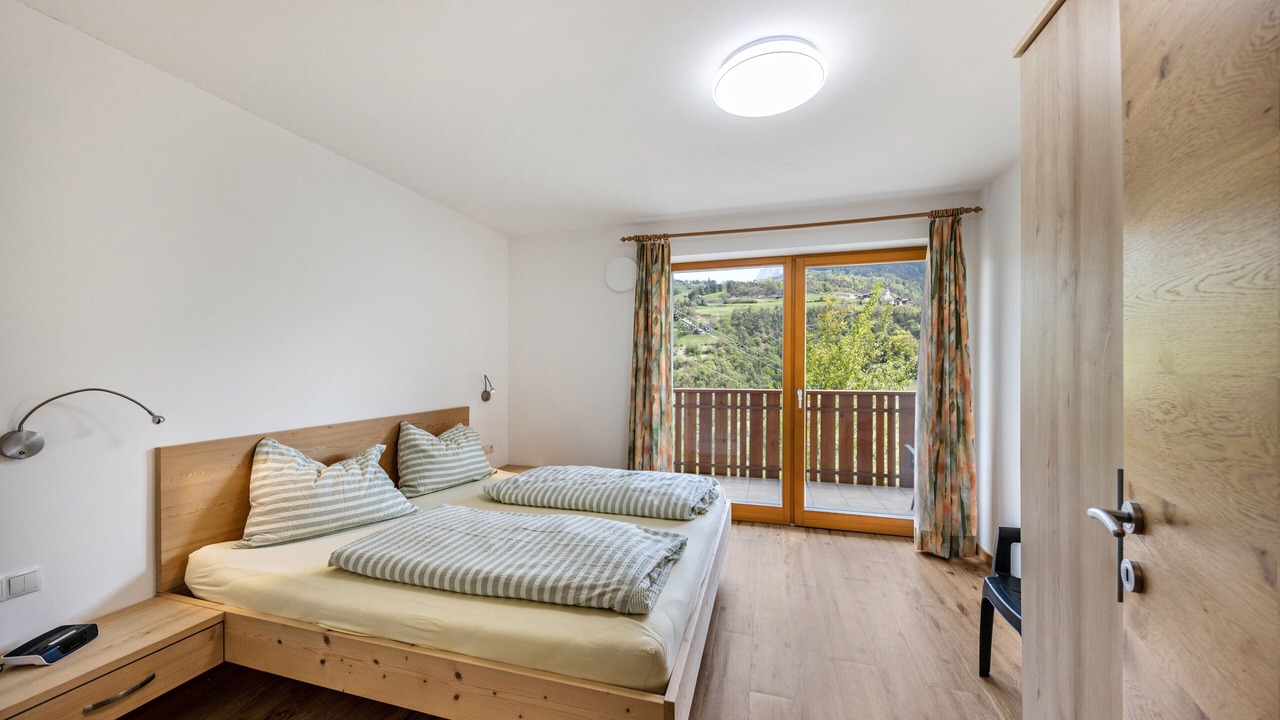Photo of Bedroom in Brie
