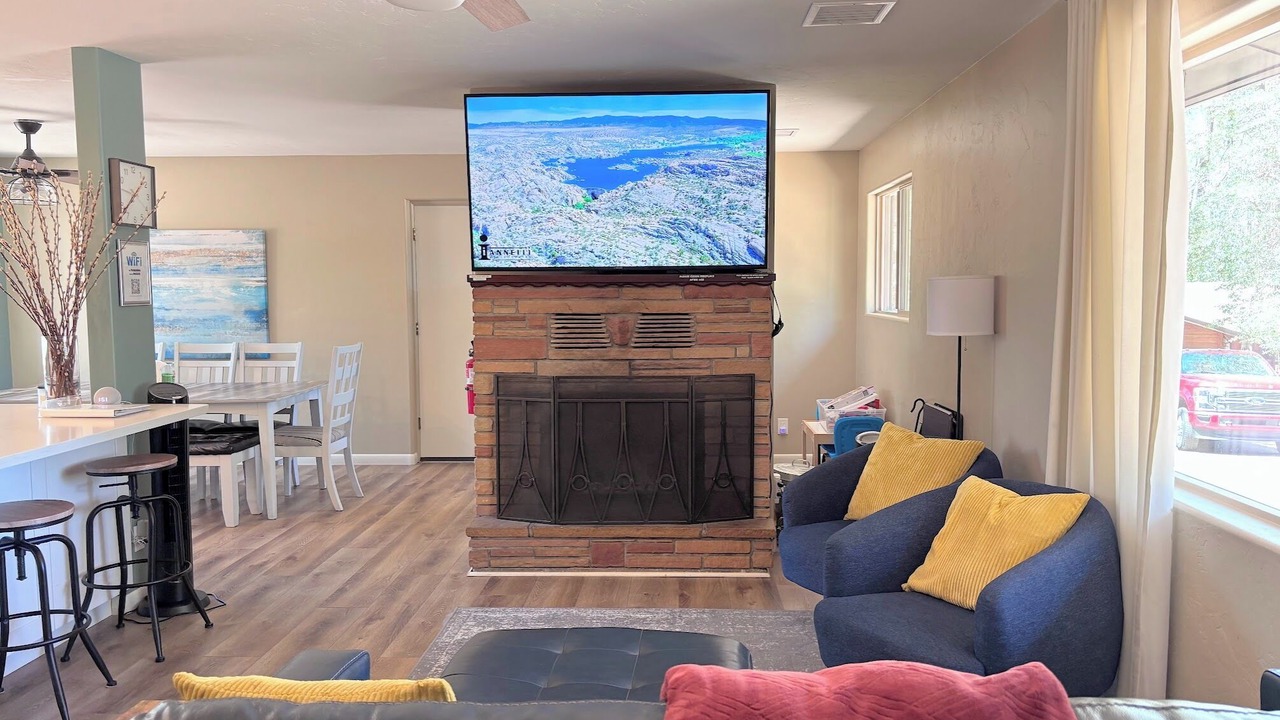 Photo of Livingroom in Mountain Club