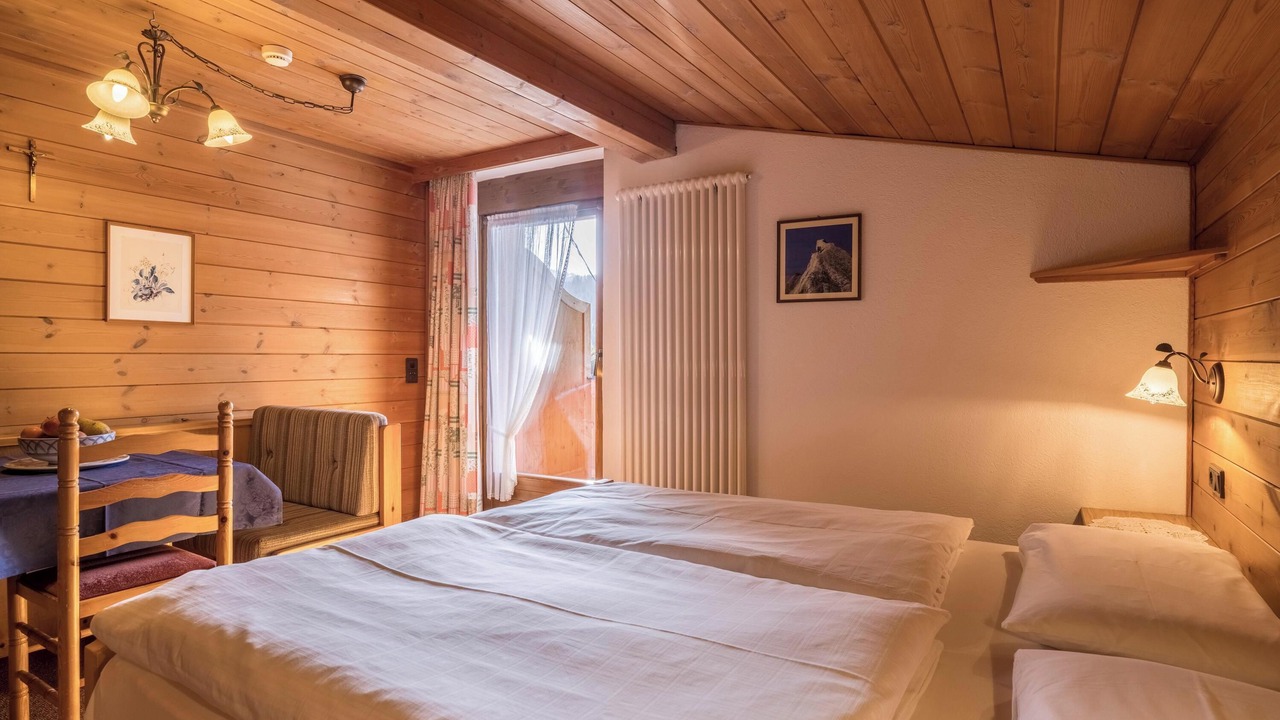 Photo of Bedroom in Armentarola