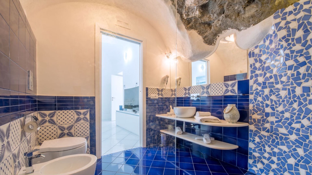 Photo of Bathroom in Chiesa Nuova