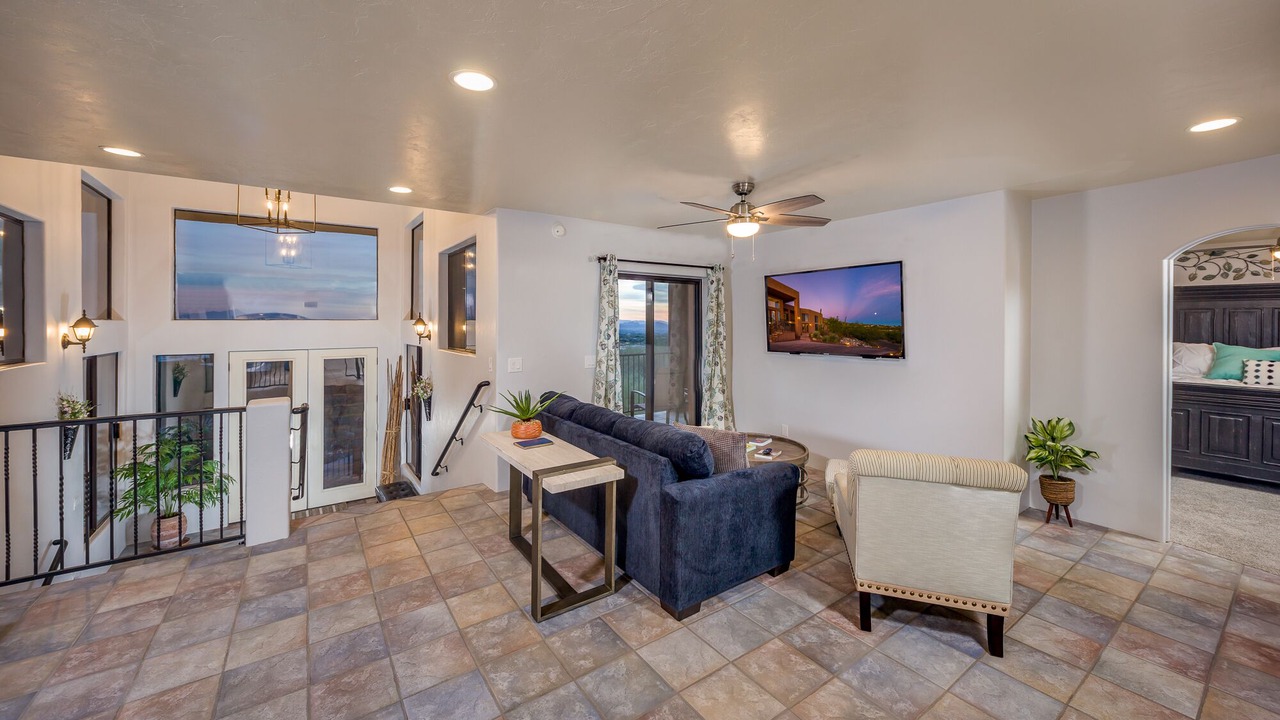 Photo of Livingroom in Coronado Foothills Estates