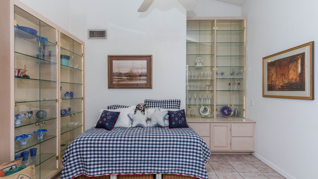 Photo of Bedroom in Central Scottsdale