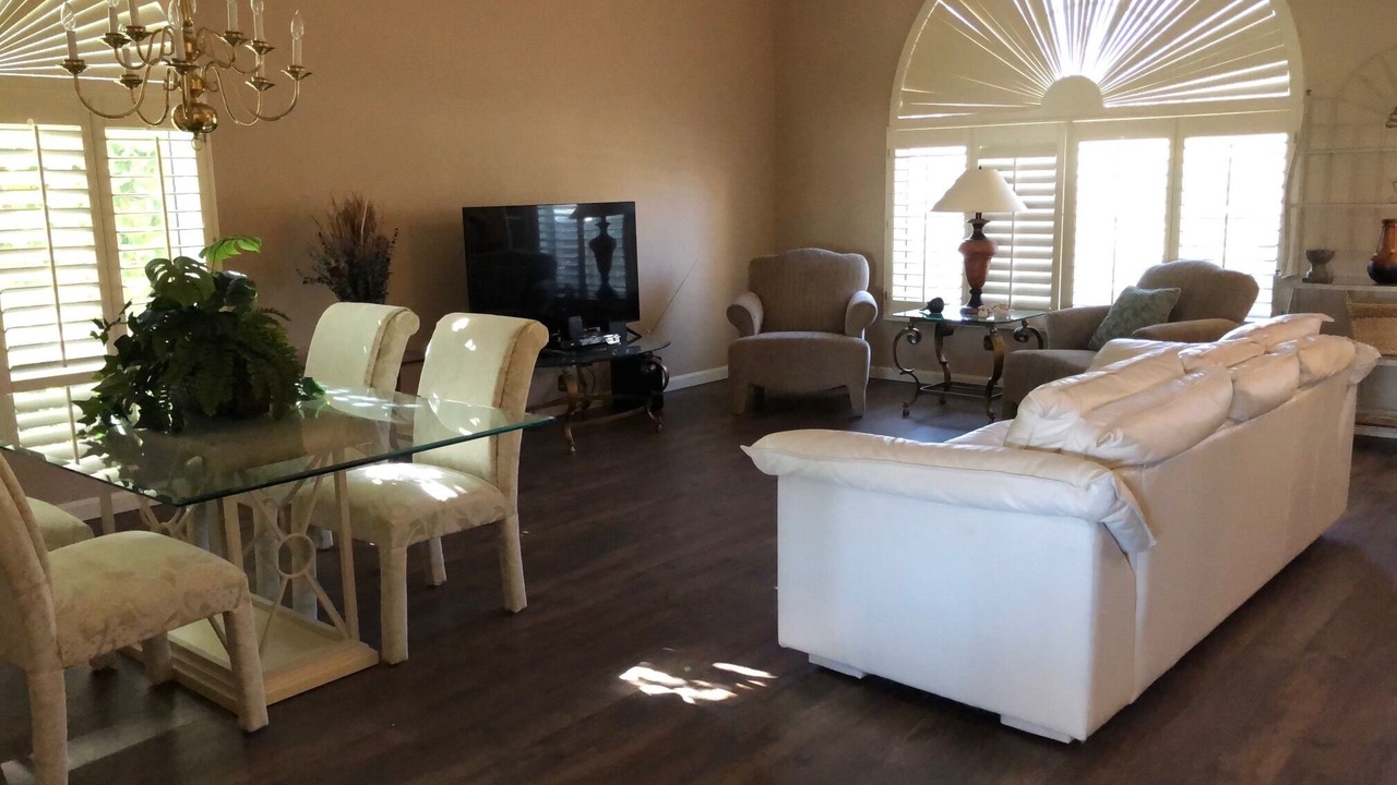Photo of Livingroom in Red Mountain Ranch