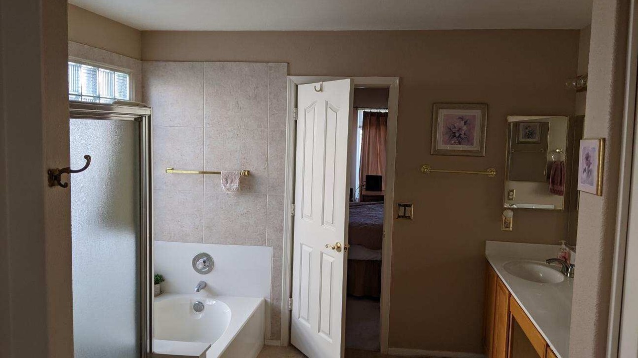 Photo of Bathroom in Red Mountain Ranch