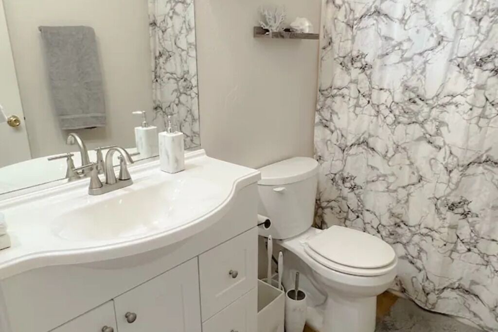Photo of Bathroom in Sundial