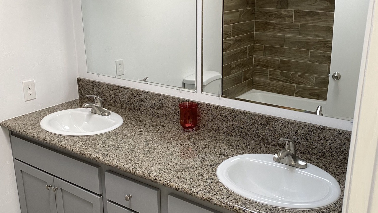 Photo of Bathroom in Richland Heights East