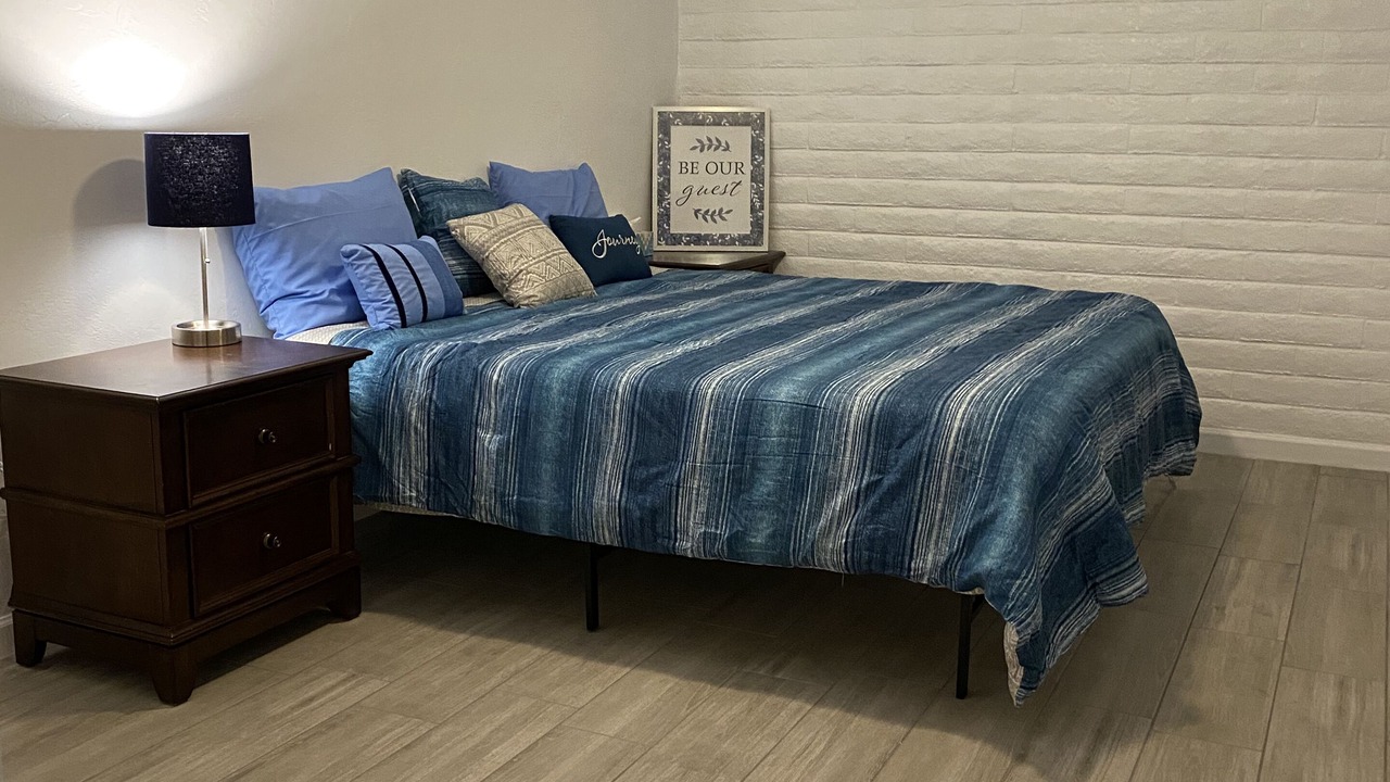 Photo of Bedroom in Richland Heights East