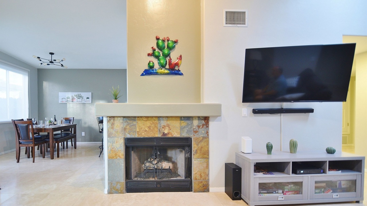 Photo of Livingroom in Catalina Shadows Estates