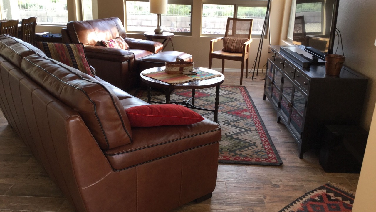 Photo of Livingroom in Gold Canyon