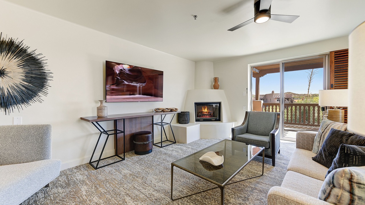 Photo of Livingroom in Troon North