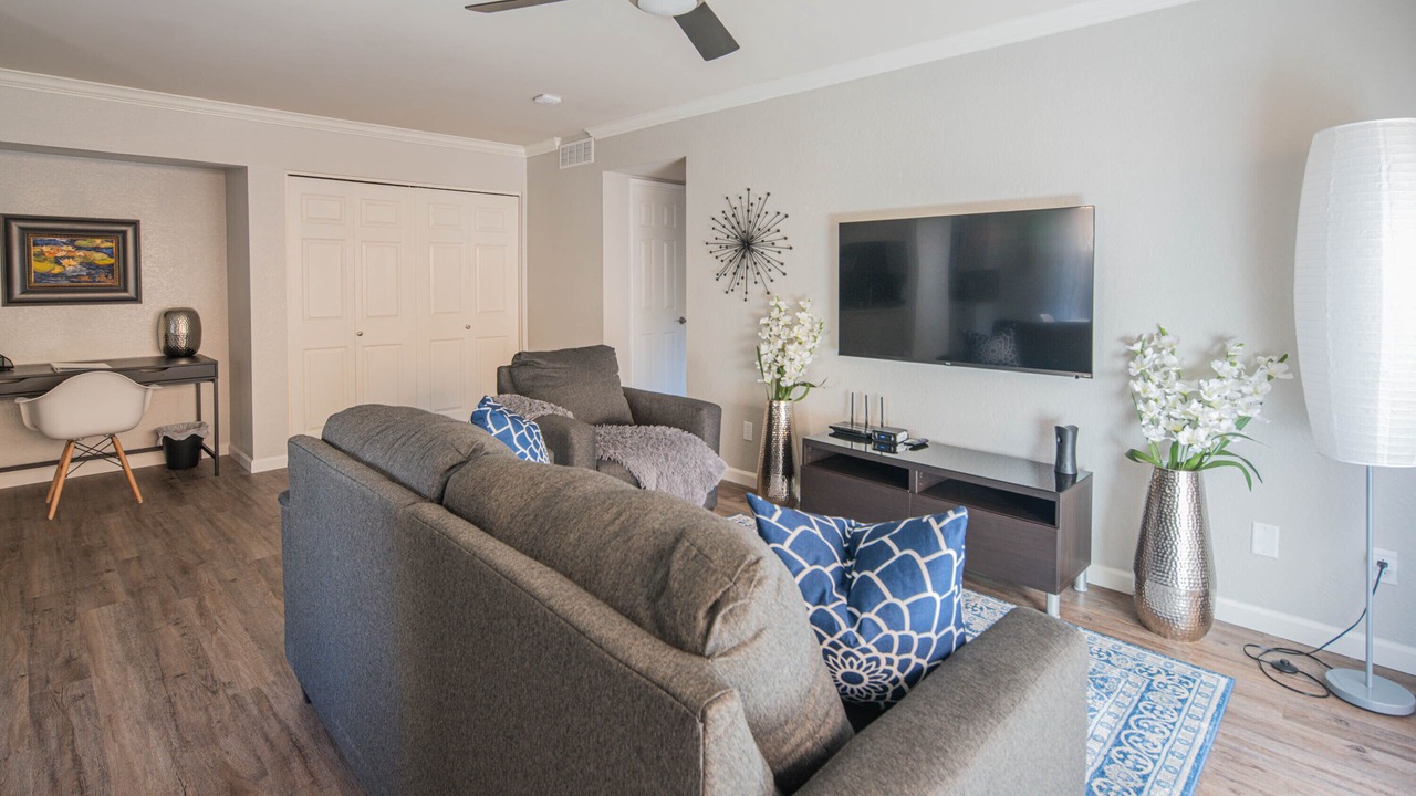 Photo of Livingroom in South Scottsdale