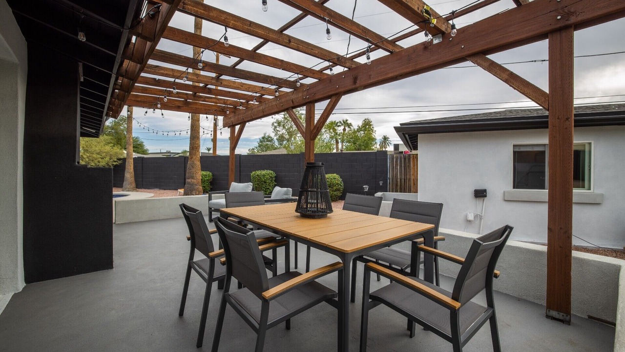 Photo of Outdoor in Arcadia Lite