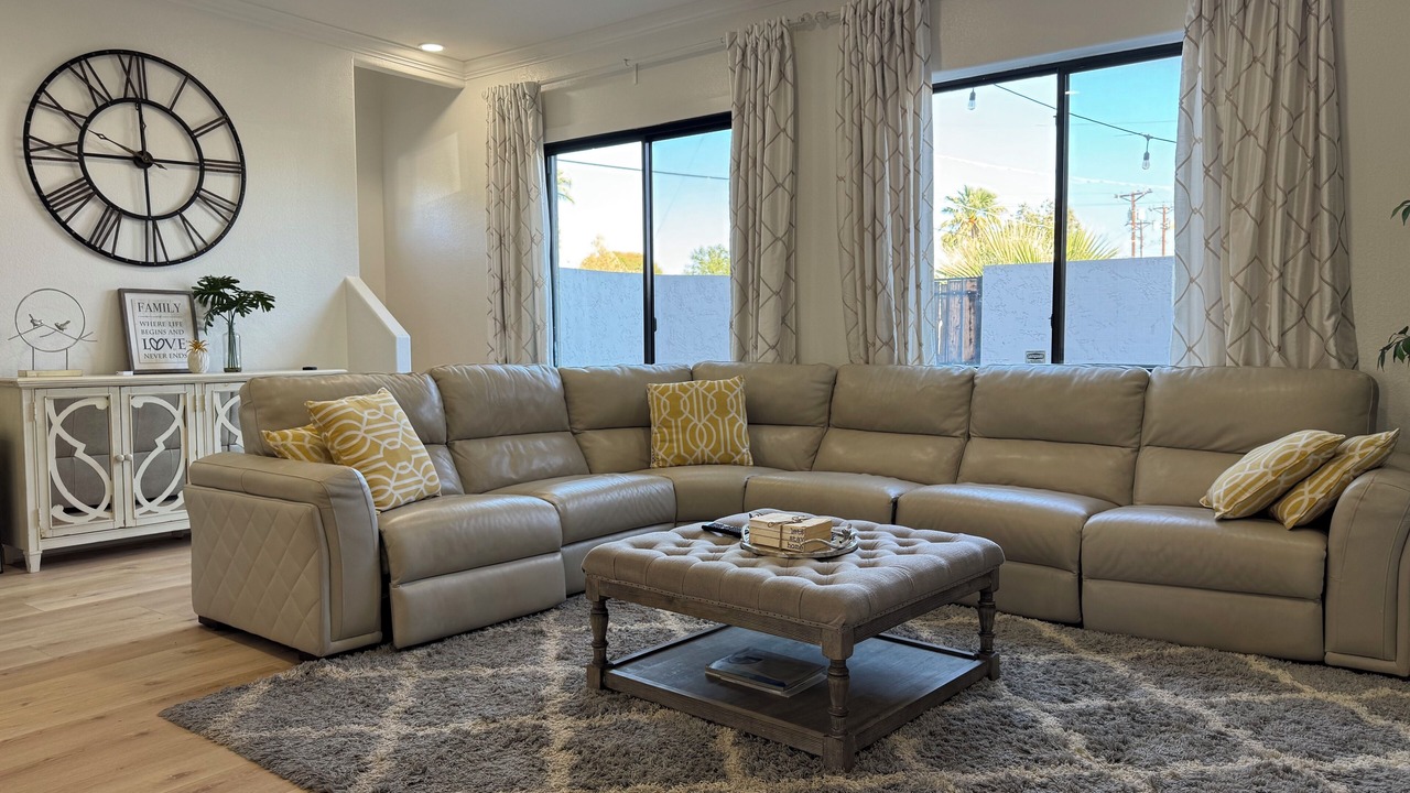Photo of Livingroom in Phoenix
