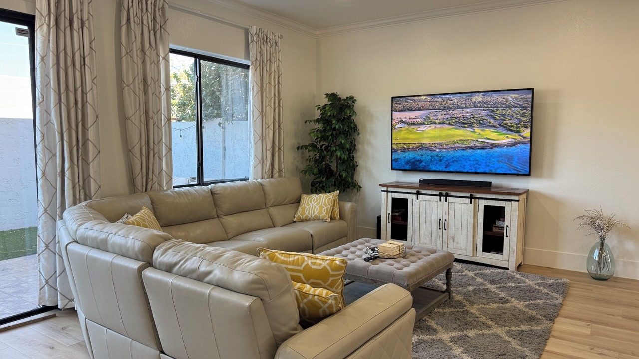 Photo of Livingroom in Phoenix