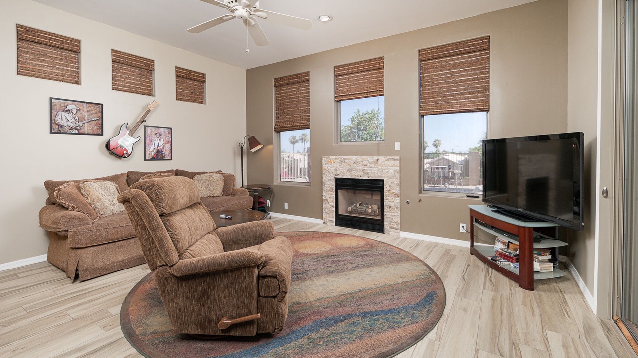 Photo of Livingroom in Arrowhead Ranch