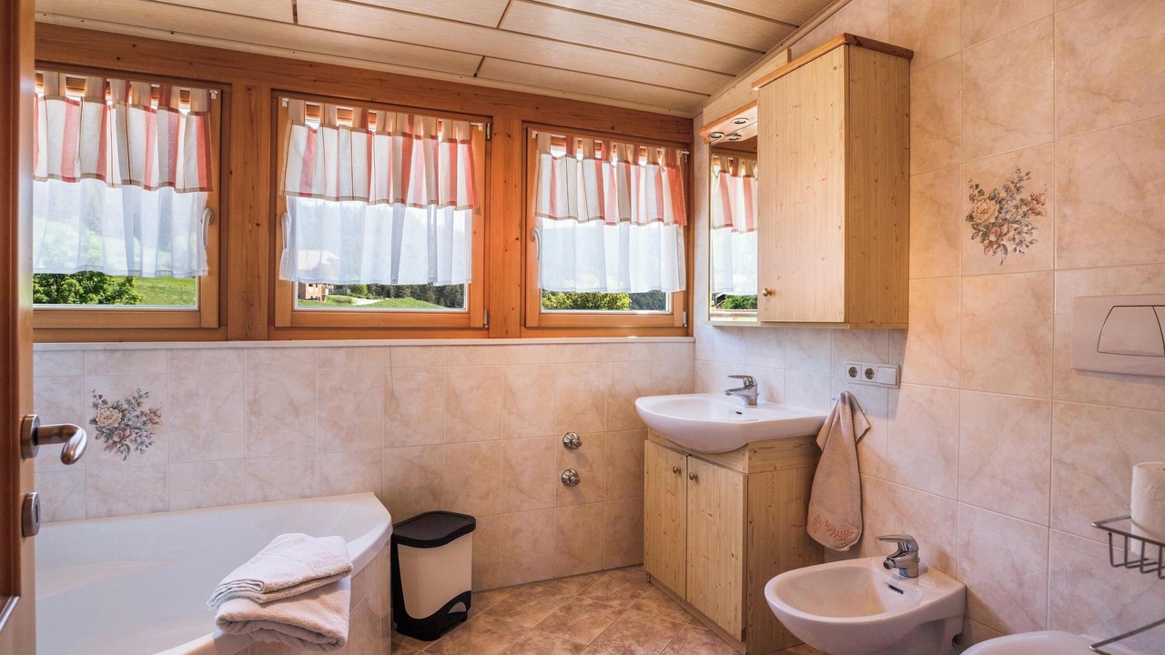 Photo of Bathroom in Aldino