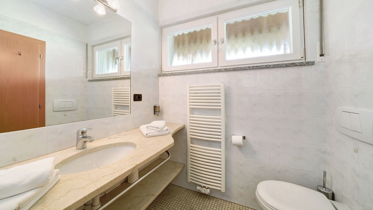 Photo of Bathroom in Lana