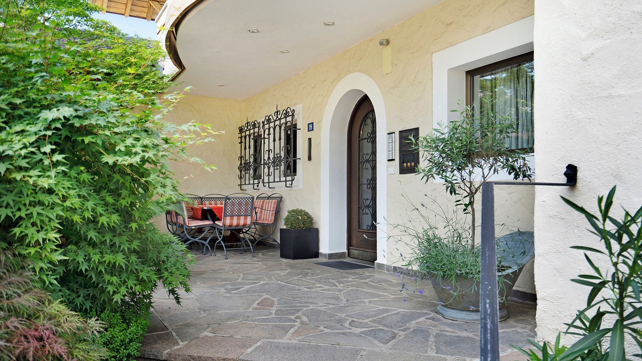 Photo of Outdoor in Lana