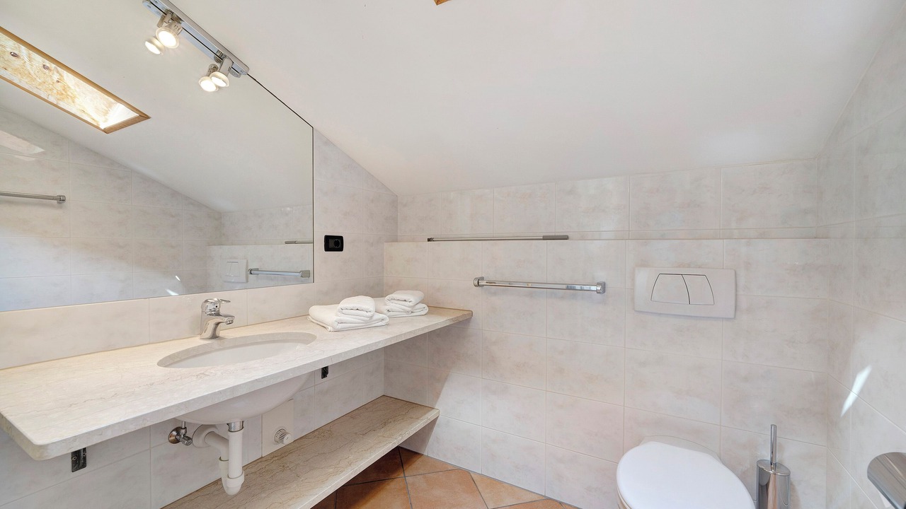 Photo of Bathroom in Lana