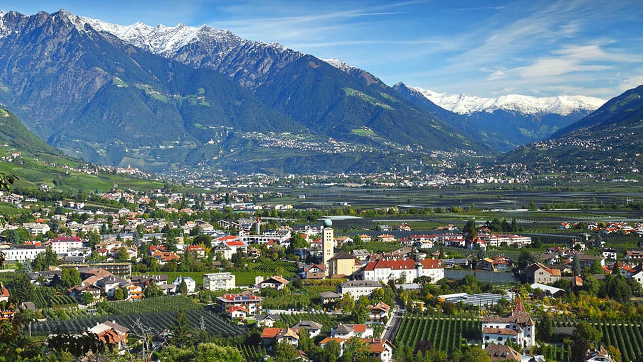 Photo of Outdoor in Lana