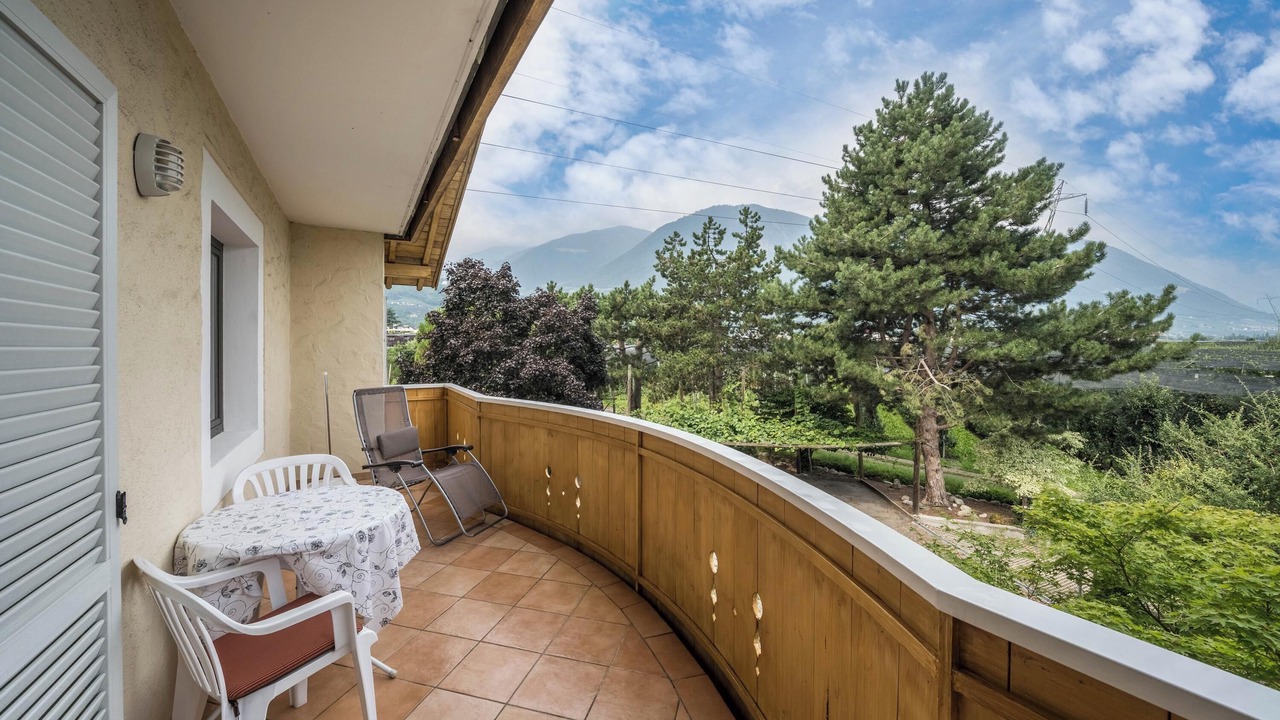 Photo of Outdoor in Lana