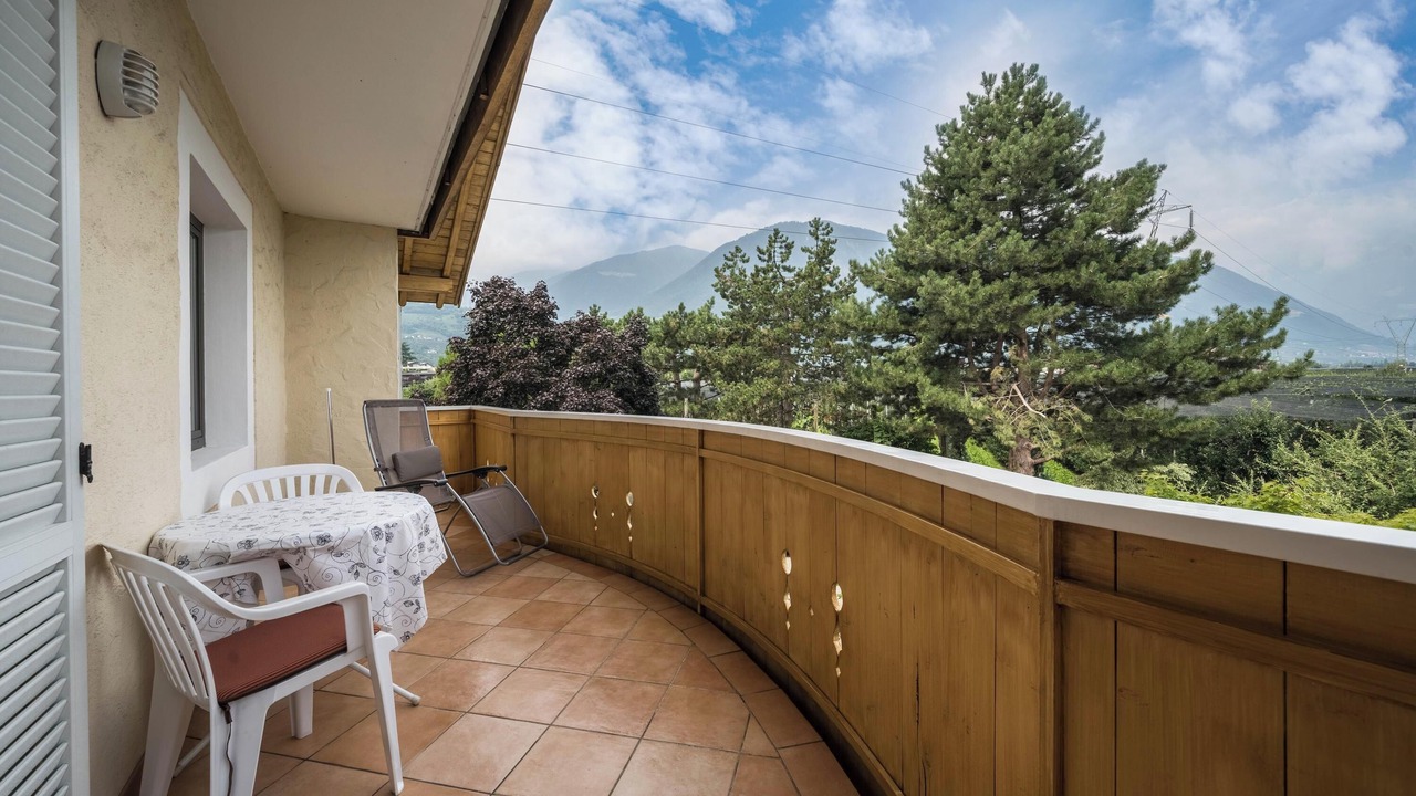Photo of Outdoor in Lana