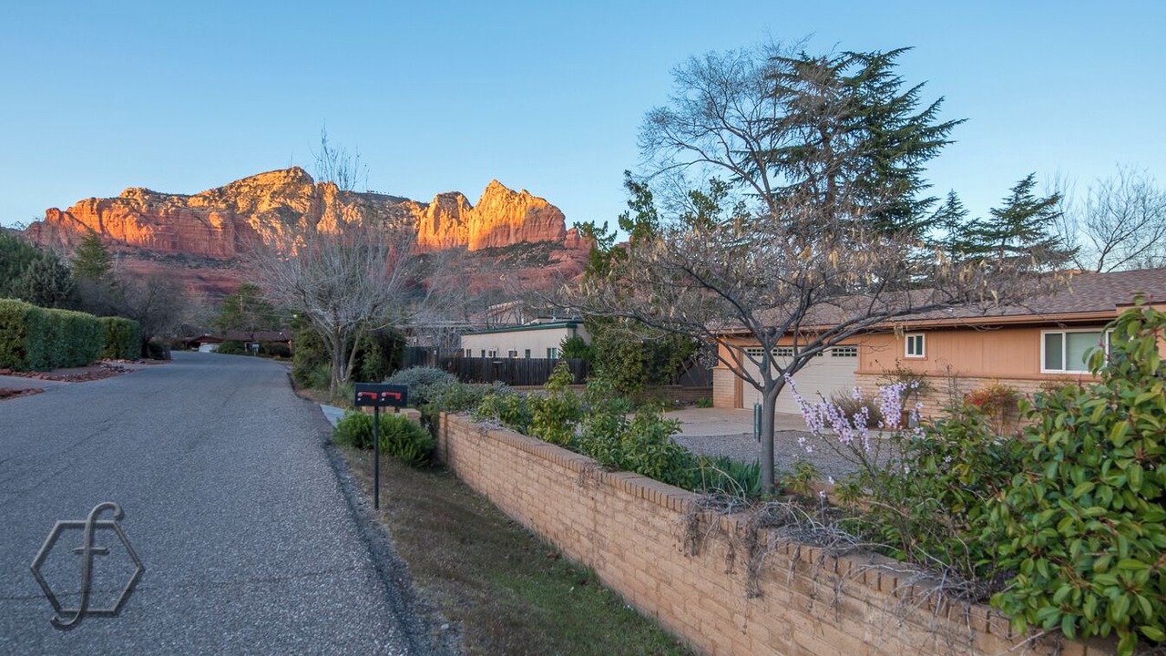 Photo of Others in Uptown Sedona
