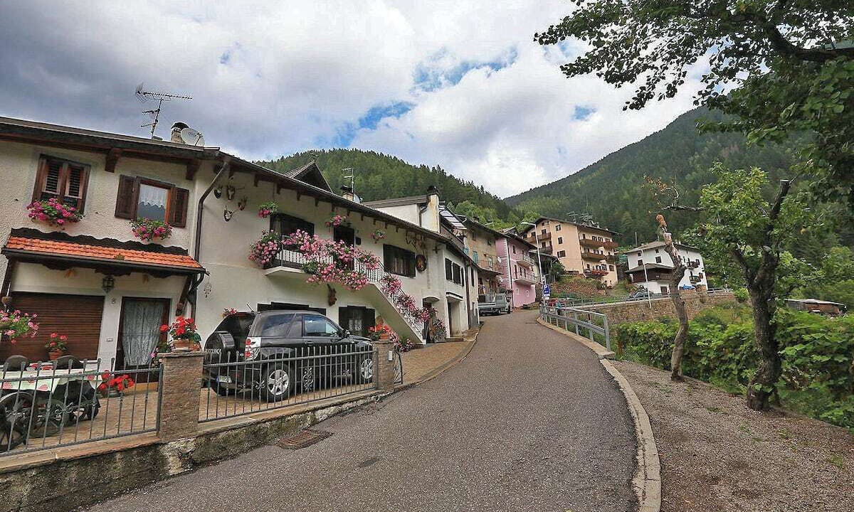 Photo of Outdoor in Sicina