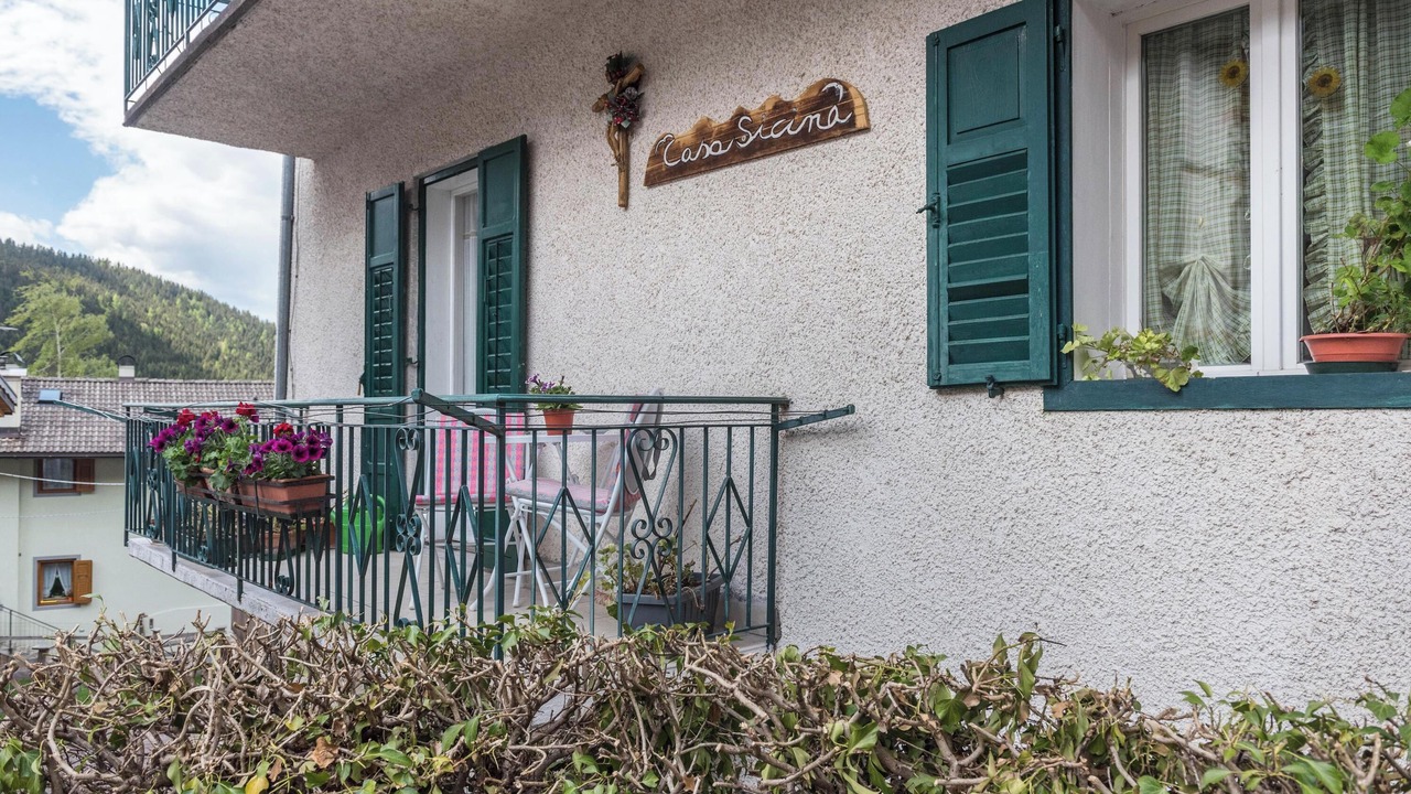 Photo of Patio Balcony in Sicina