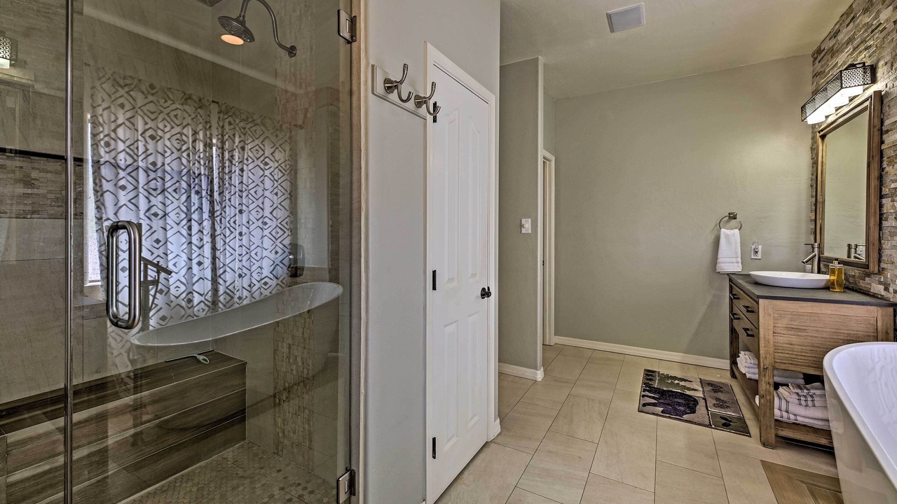 Photo of Bathroom in Pinetop