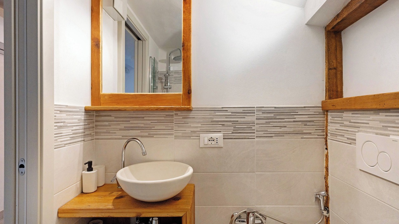Photo of Bathroom in Dorsino