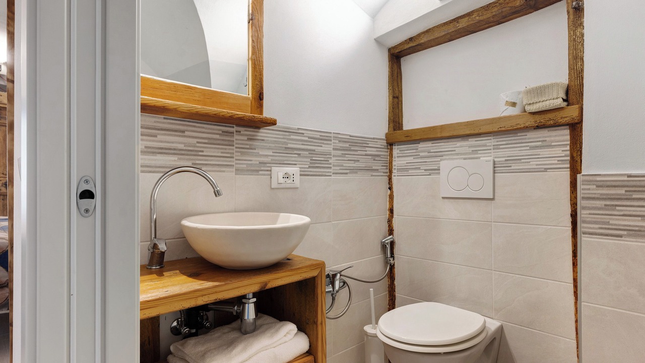 Photo of Bathroom in Dorsino