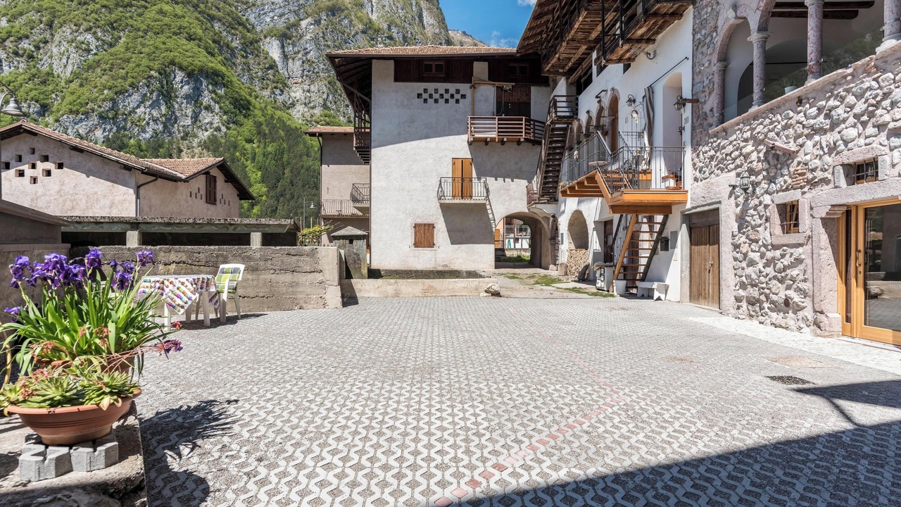 Photo of Outdoor in Dorsino