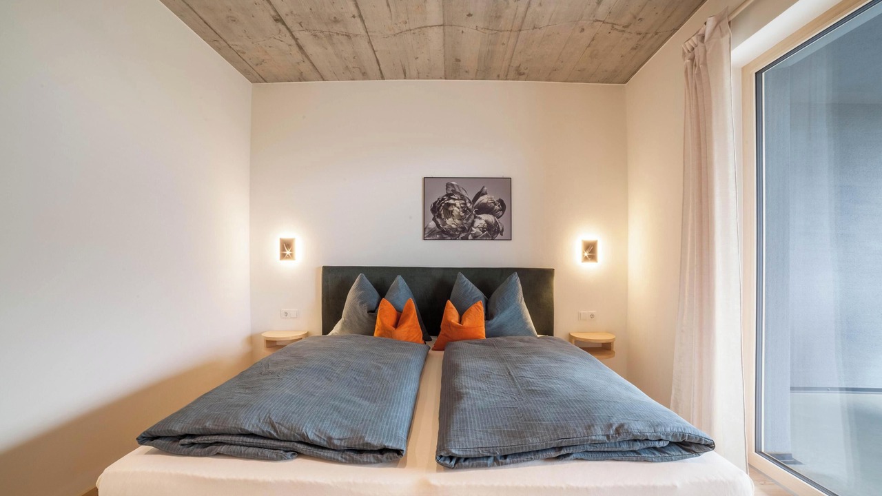 Photo of Bedroom in Cermes