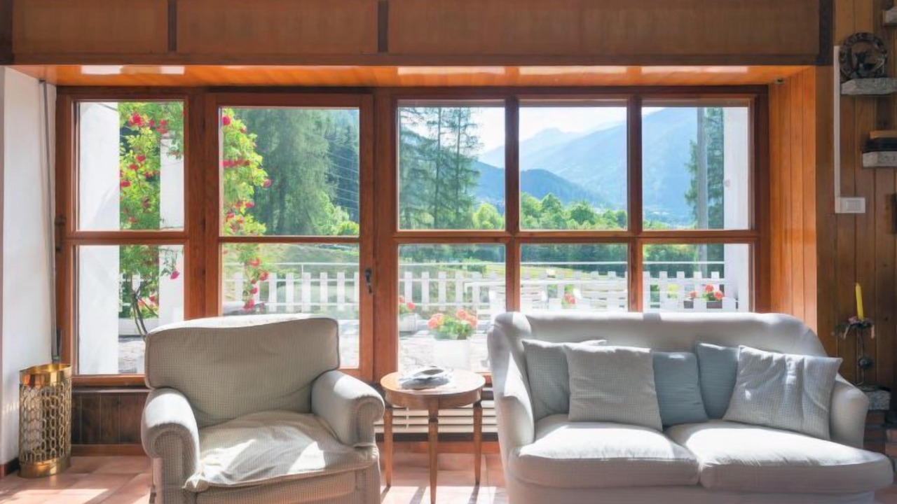 Photo of Livingroom in Pellizzano