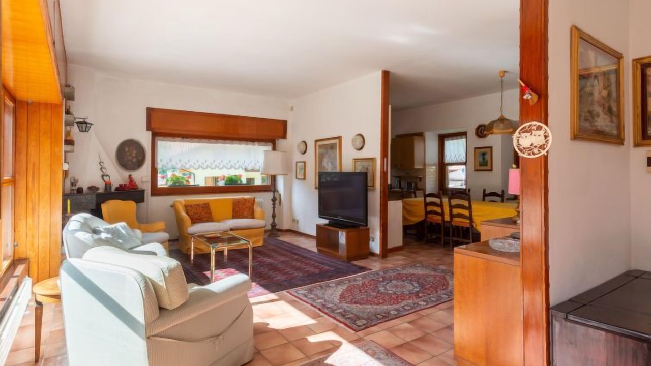 Photo of Livingroom in Pellizzano