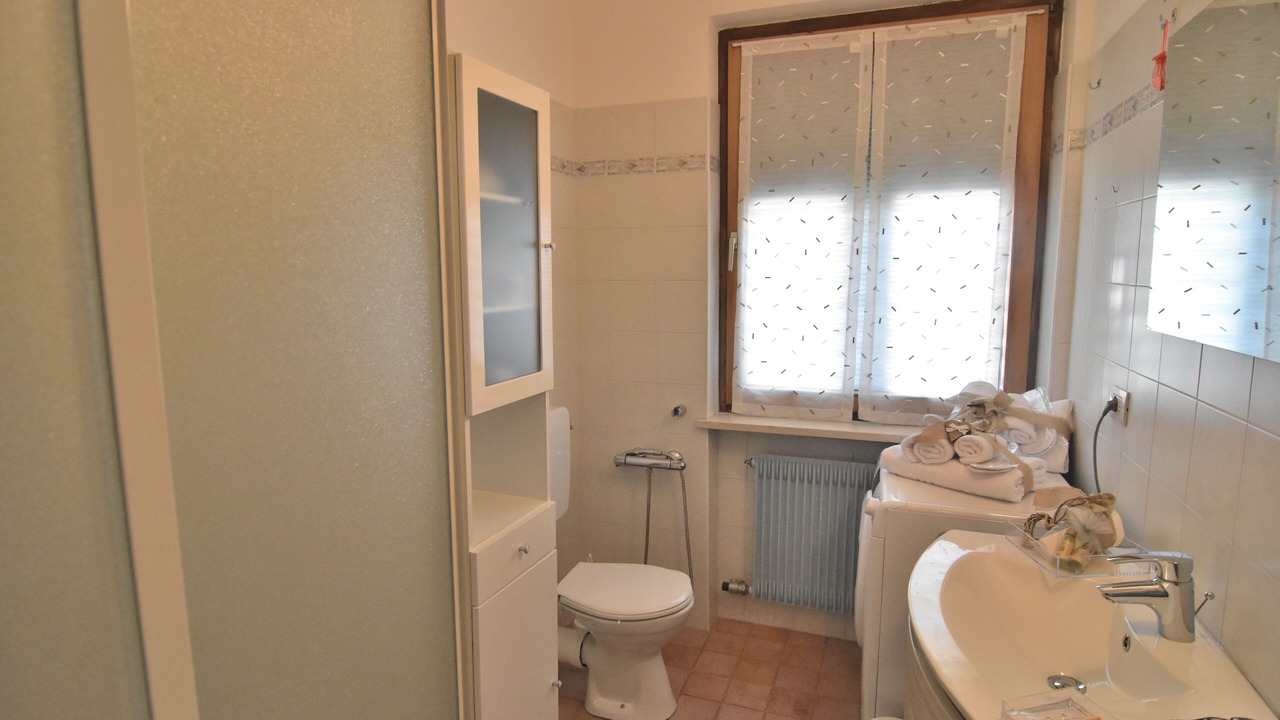 Photo of Bathroom in Casez