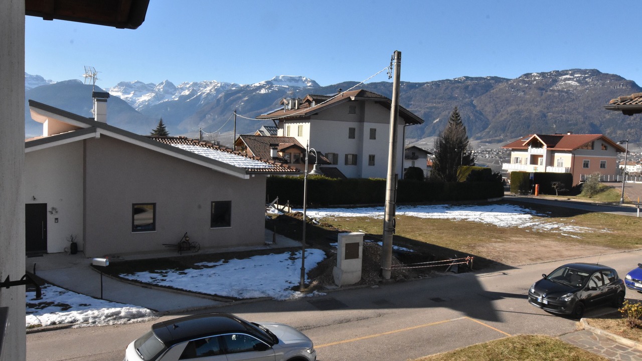 Photo of Outdoor in Casez