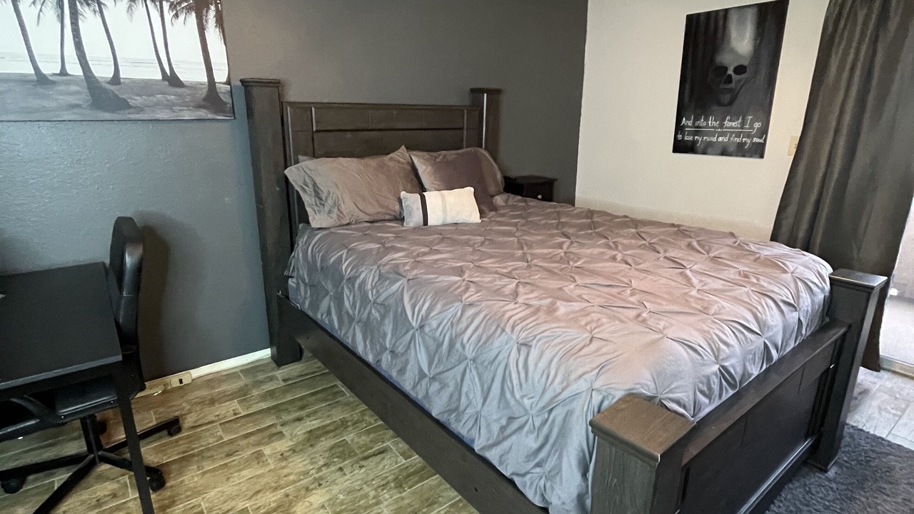 Photo of Bedroom in Mesa Grande