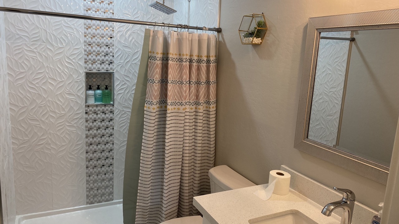 Photo of Bathroom in Avondale