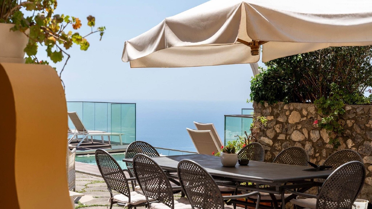 Photo of Patio Balcony in Path of the Gods