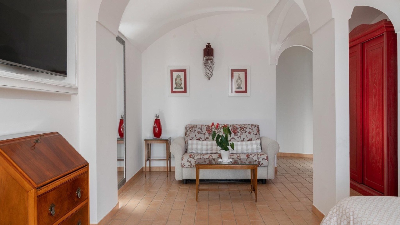 Photo of Livingroom in Path of the Gods