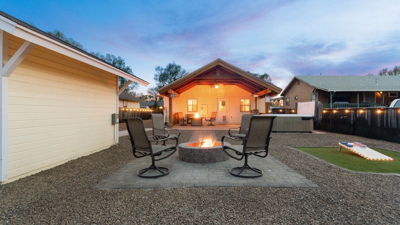 Photo of Outdoor in Williams