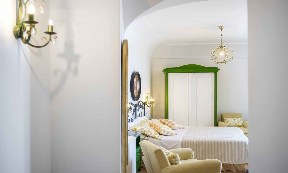 Photo of Bedroom in Path of the Gods