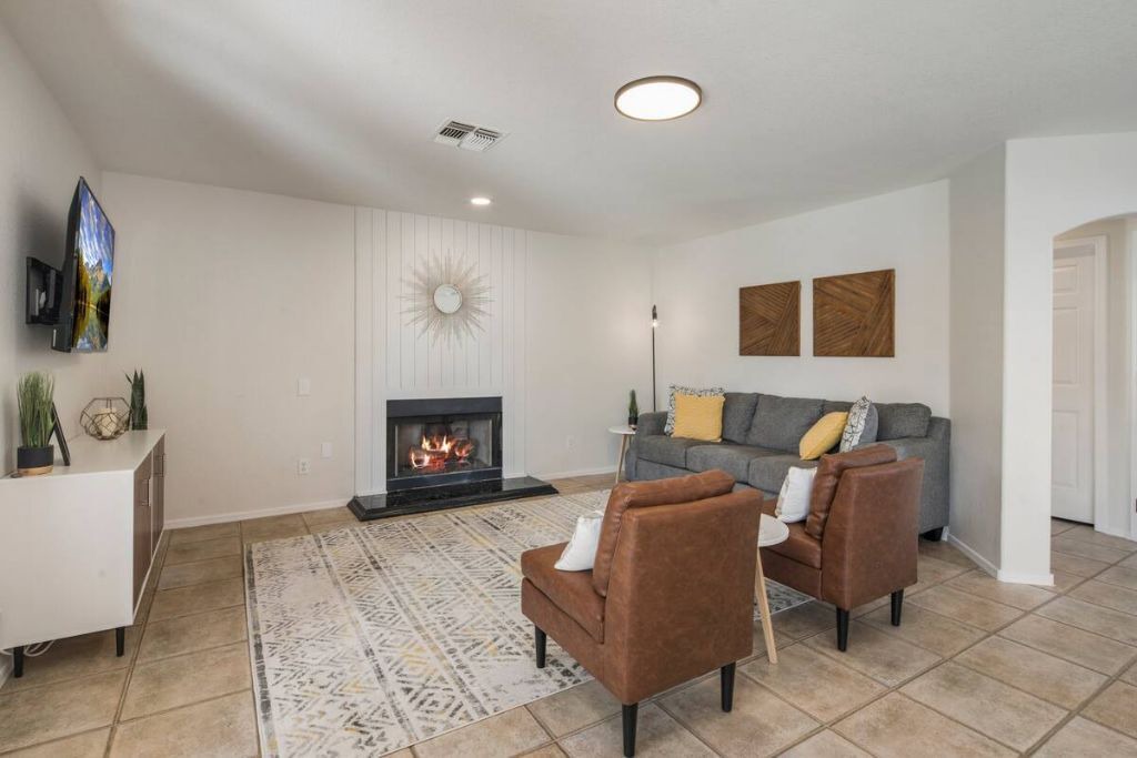 Photo of Livingroom in Arrowhead Ranch