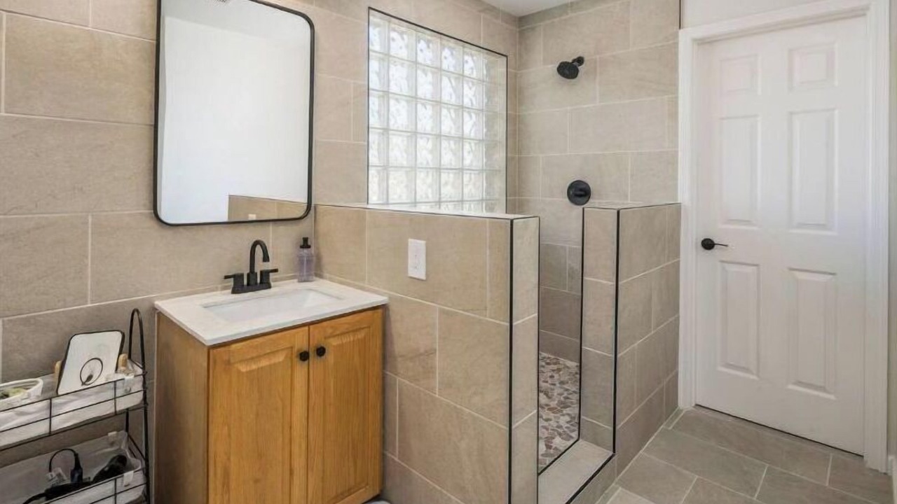 Photo of Bathroom in Arrowhead Ranch